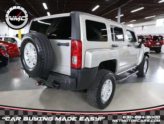 used 2009 Hummer H3 car, priced at $15,950