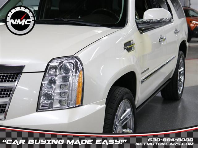 used 2014 Cadillac Escalade car, priced at $27,925