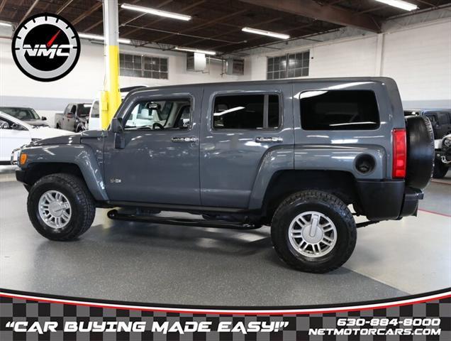 used 2009 Hummer H3 car, priced at $16,825