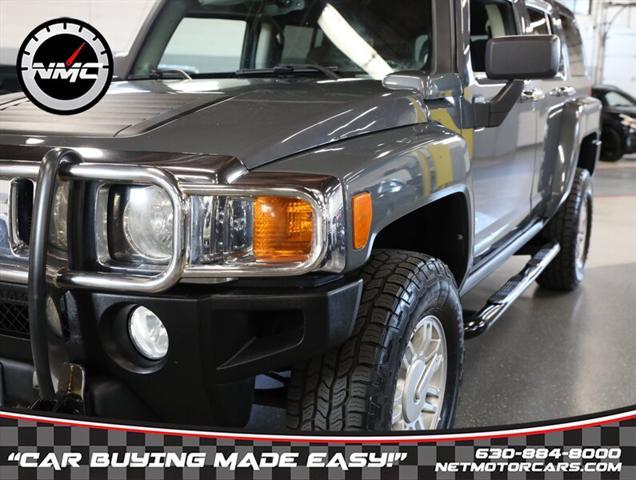 used 2009 Hummer H3 car, priced at $16,825