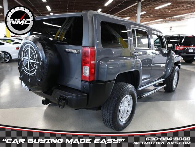 used 2009 Hummer H3 car, priced at $16,825