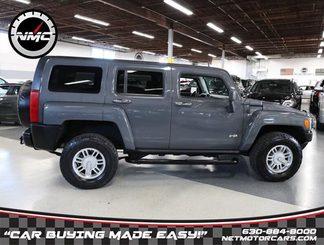 used 2009 Hummer H3 car, priced at $16,825