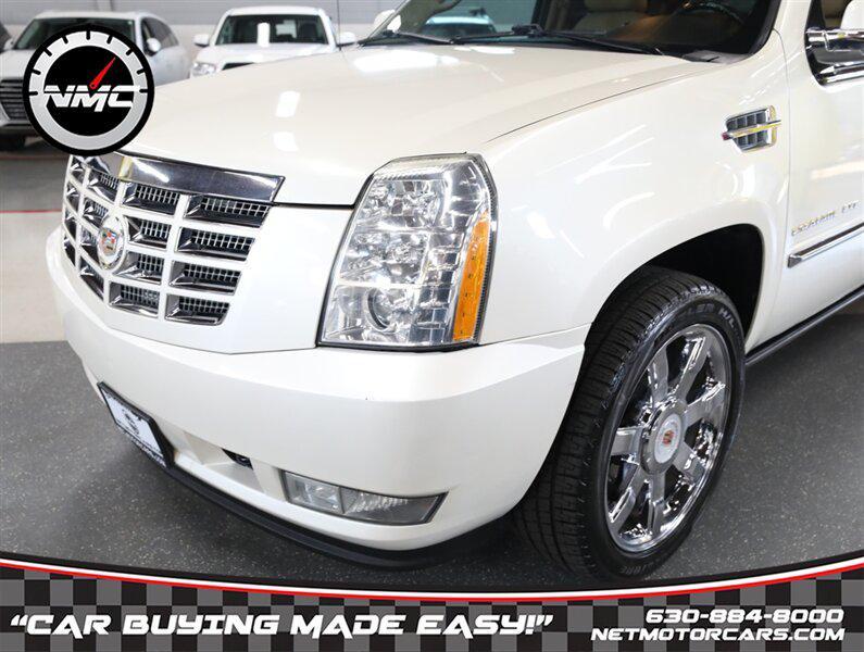 used 2013 Cadillac Escalade EXT car, priced at $36,950