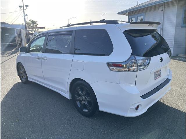 used 2015 Toyota Sienna car, priced at $21,995