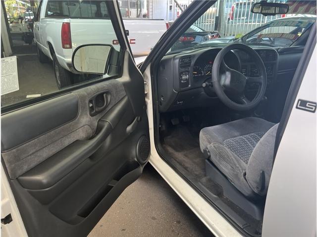 used 2001 Chevrolet S-10 car, priced at $6,995