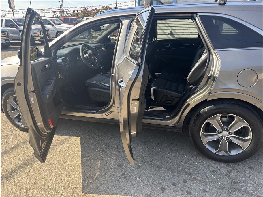 used 2016 Kia Sorento car, priced at $11,995