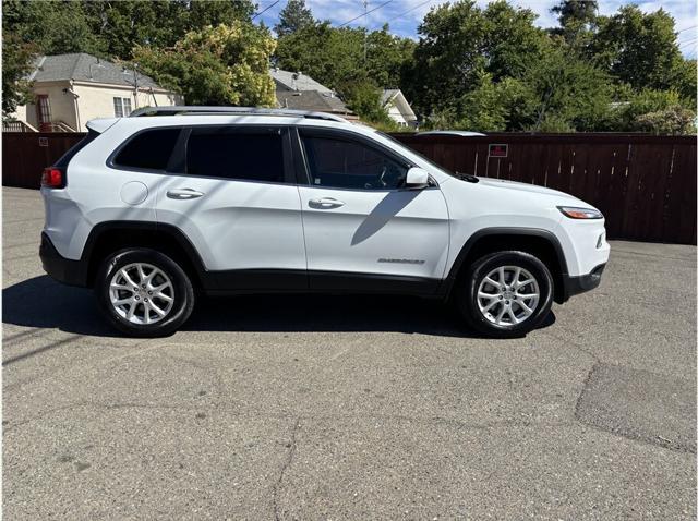 used 2016 Jeep Cherokee car, priced at $9,995