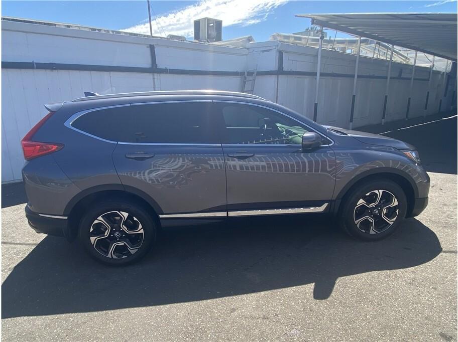 used 2017 Honda CR-V car, priced at $19,995