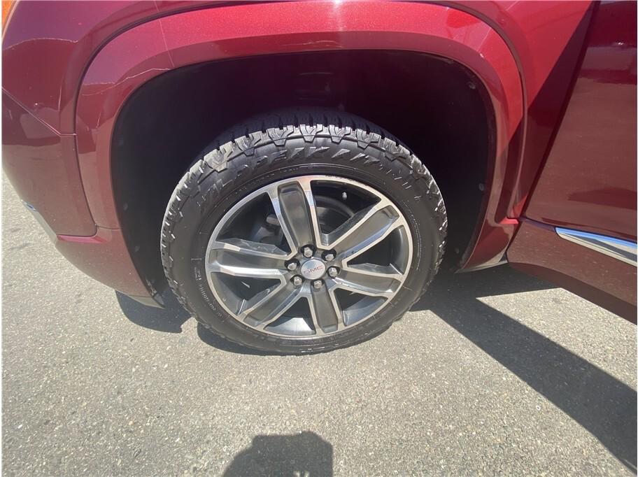 used 2018 GMC Acadia car, priced at $15,995