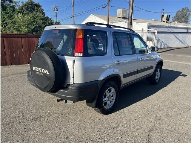 used 2000 Honda CR-V car, priced at $7,995