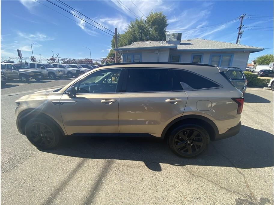 used 2021 Kia Sorento car, priced at $24,995