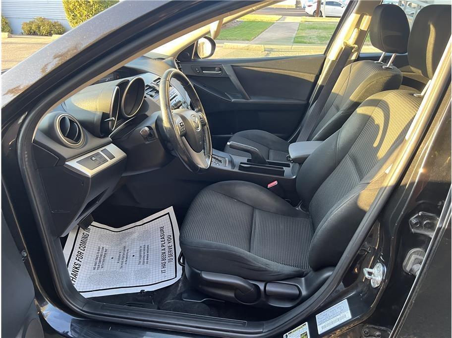 used 2013 Mazda Mazda3 car, priced at $10,895