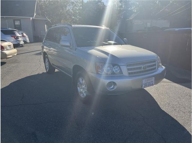 used 2003 Toyota Highlander car, priced at $13,995