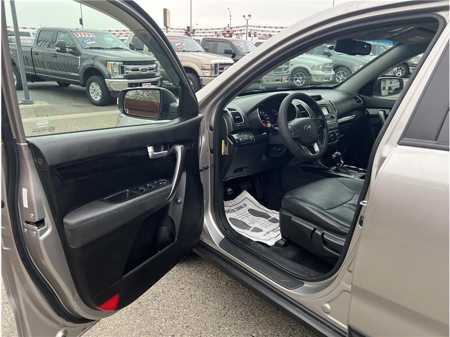 used 2014 Kia Sorento car, priced at $8,995