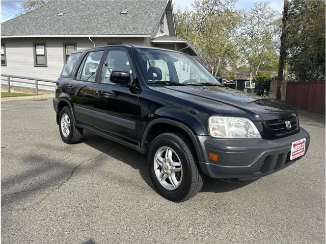 used 2001 Honda CR-V car, priced at $7,995