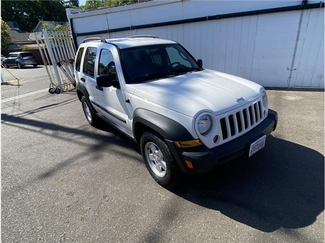 used 2007 Jeep Liberty car, priced at $4,995