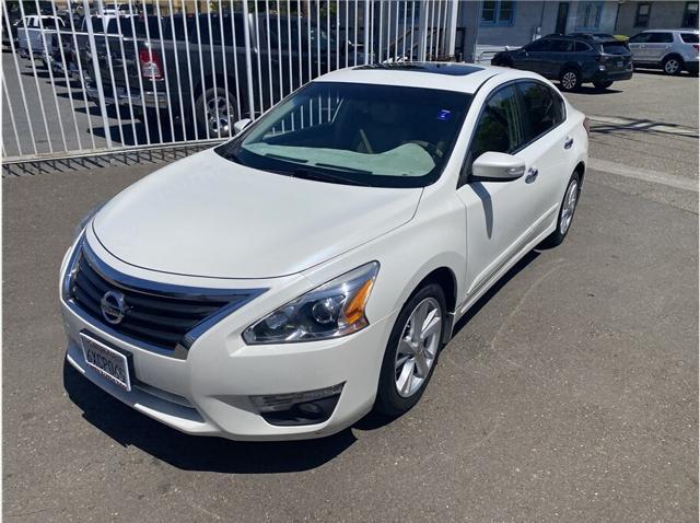 used 2013 Nissan Altima car, priced at $8,995