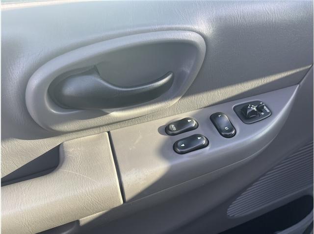 used 2000 Ford F-150 car, priced at $12,995