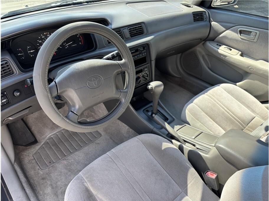 used 1998 Toyota Camry car, priced at $4,995