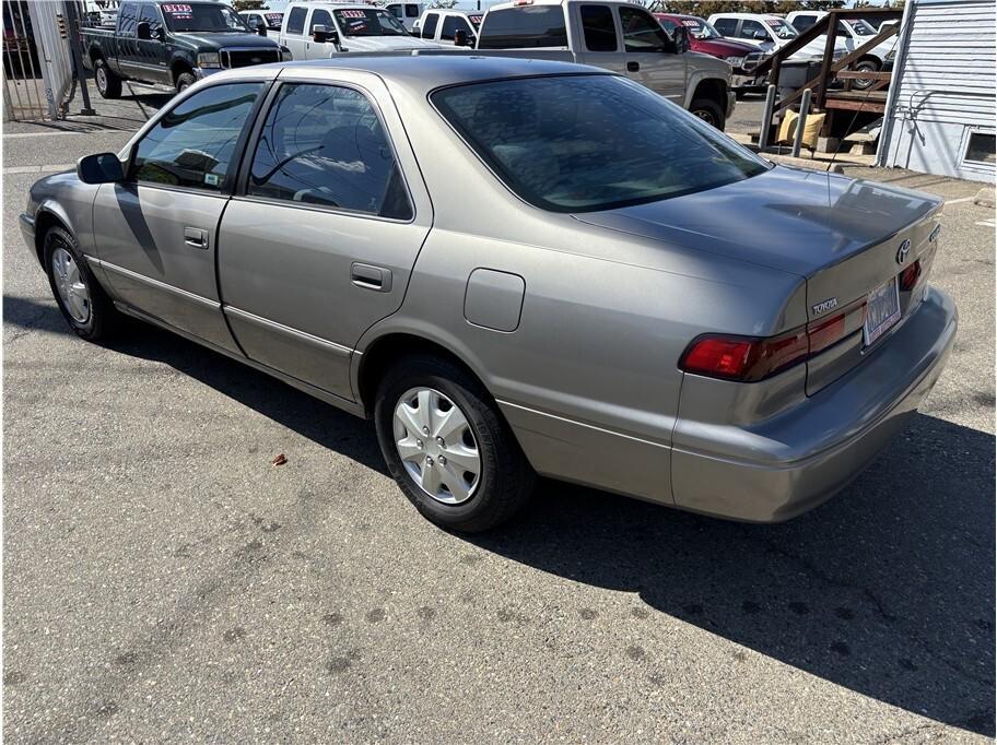 used 1998 Toyota Camry car, priced at $4,995