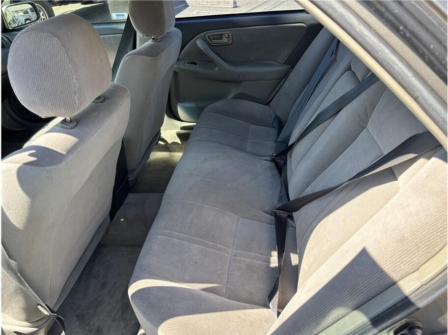 used 1998 Toyota Camry car, priced at $4,995