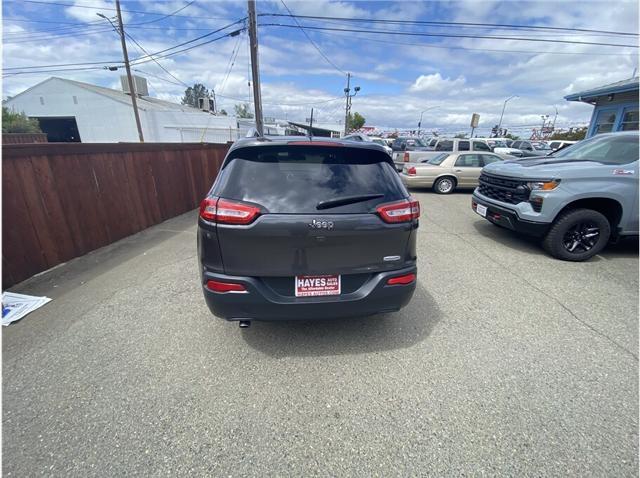 used 2015 Jeep Cherokee car, priced at $7,495