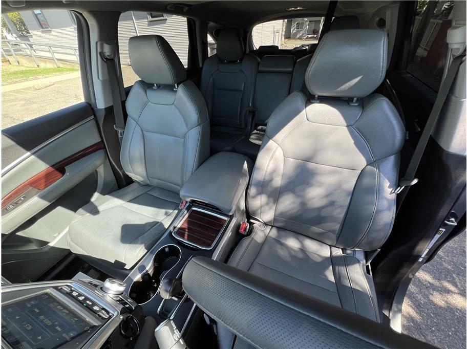 used 2014 Acura MDX car, priced at $14,895