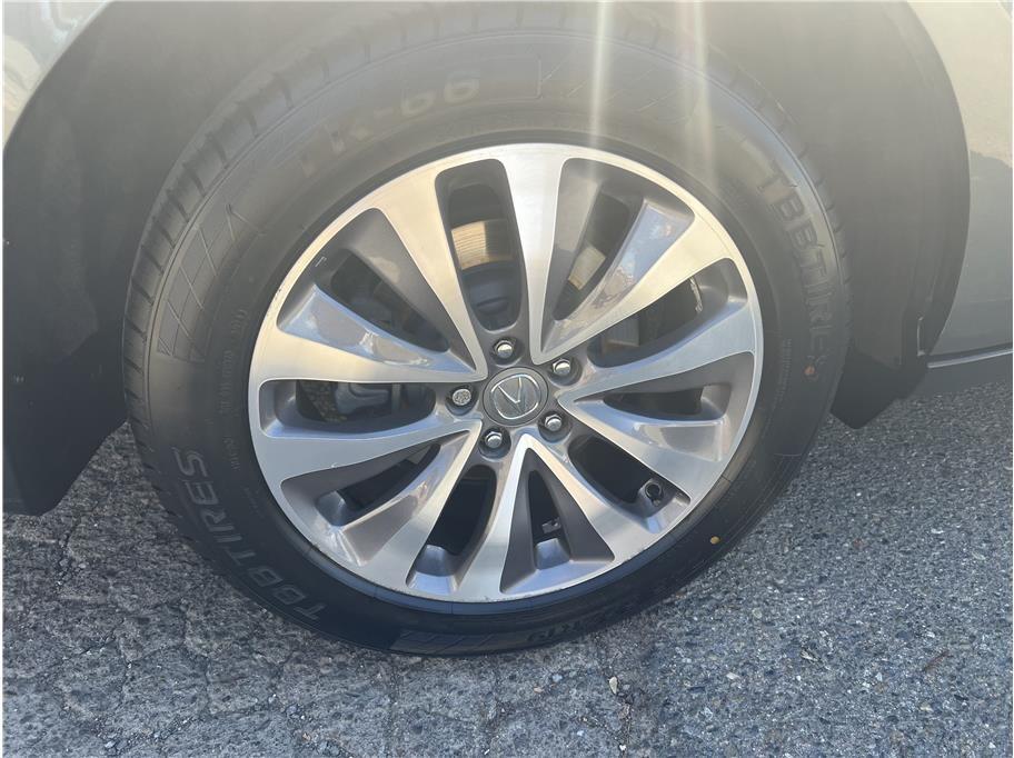 used 2014 Acura MDX car, priced at $14,895