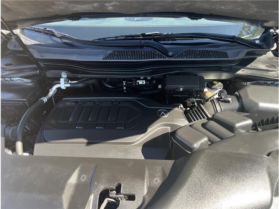 used 2014 Acura MDX car, priced at $14,895