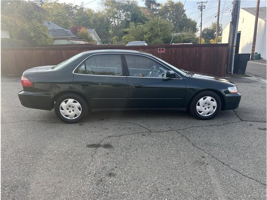 used 1998 Honda Accord car, priced at $4,995