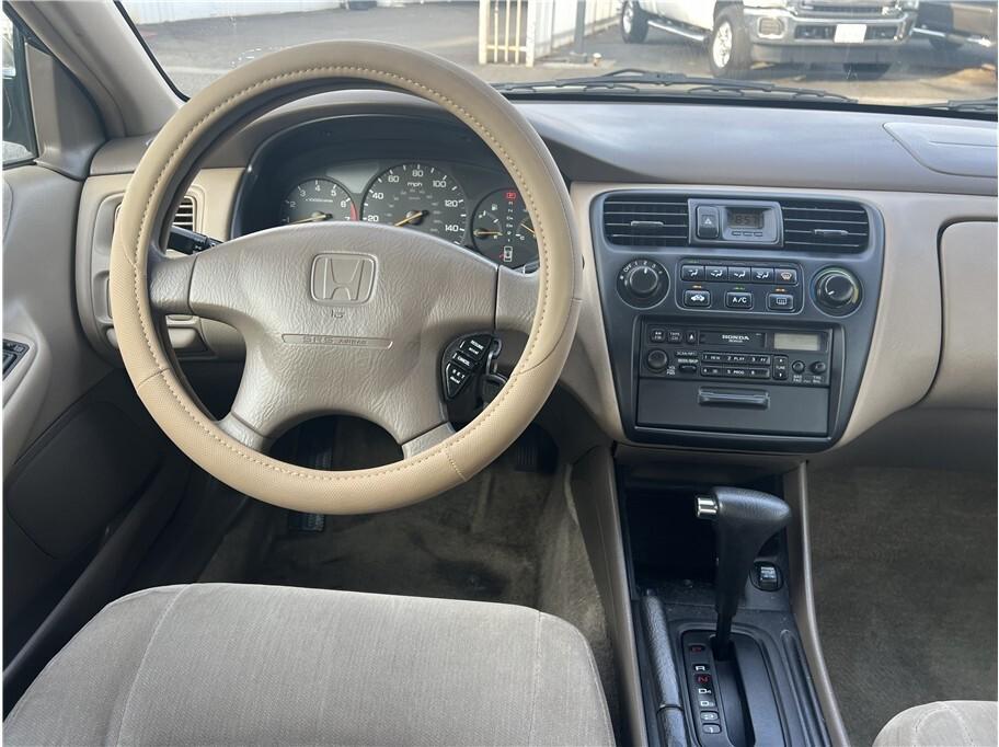 used 1998 Honda Accord car, priced at $4,995