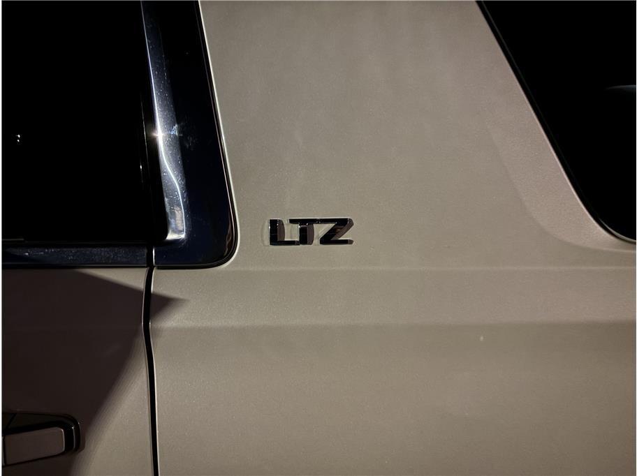 used 2015 Chevrolet Suburban car, priced at $18,995