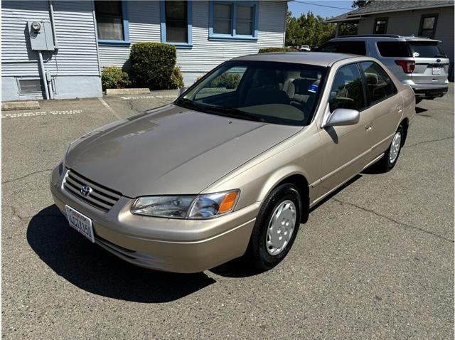 used 1998 Toyota Camry car, priced at $8,995