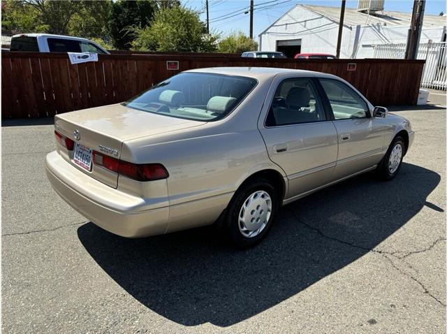 used 1998 Toyota Camry car, priced at $8,995