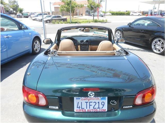 used 2000 Mazda MX-5 Miata car, priced at $13,795