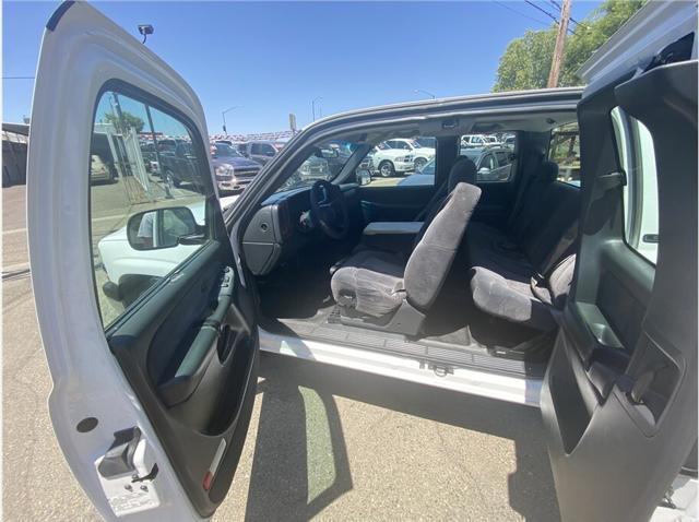 used 2000 Chevrolet Silverado 1500 car, priced at $5,995