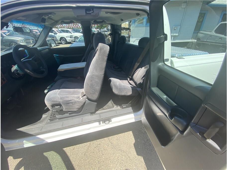 used 2000 Chevrolet Silverado 1500 car, priced at $5,995