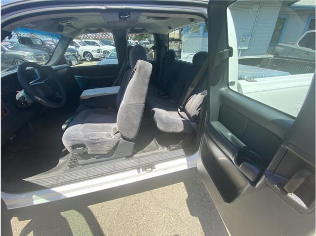 used 2000 Chevrolet Silverado 1500 car, priced at $5,995