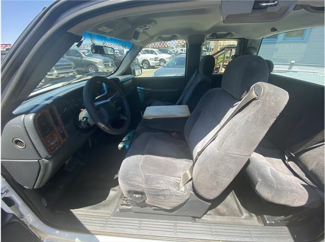 used 2000 Chevrolet Silverado 1500 car, priced at $5,995