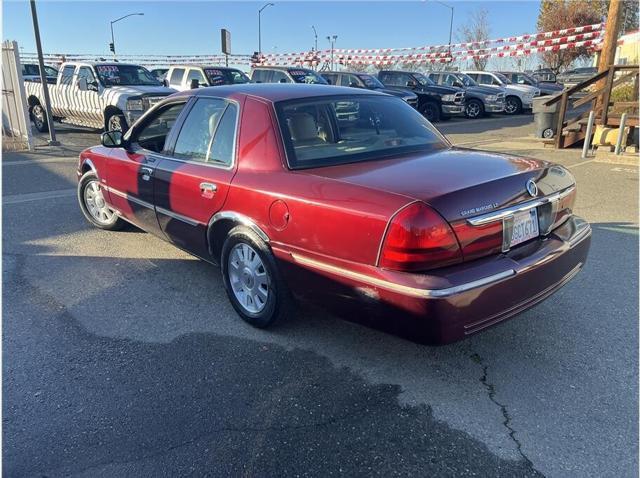 used 2004 Mercury Grand Marquis car, priced at $4,995