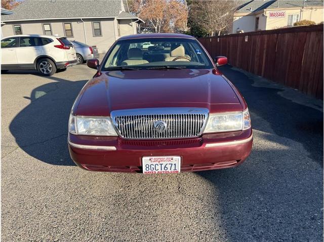 used 2004 Mercury Grand Marquis car, priced at $4,995