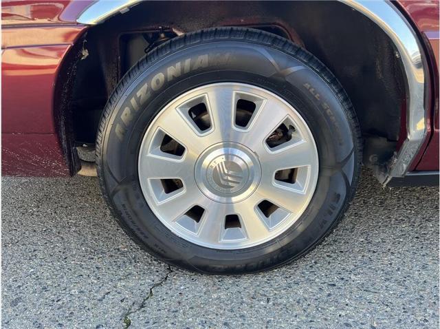 used 2004 Mercury Grand Marquis car, priced at $4,995