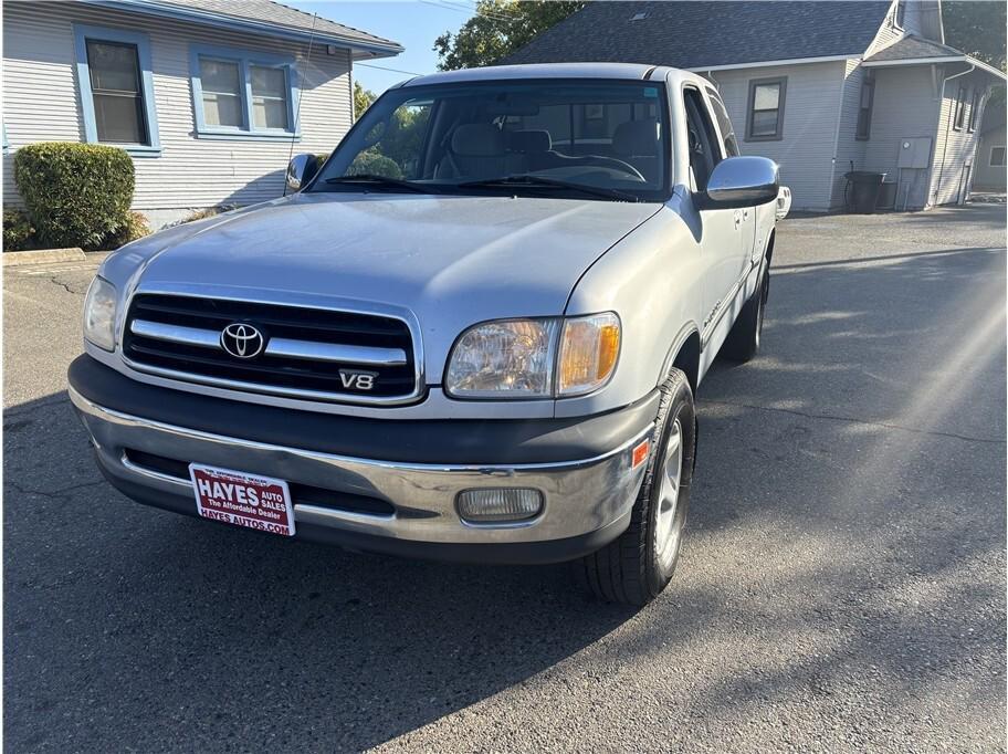 used 2000 Toyota Tundra car, priced at $6,995