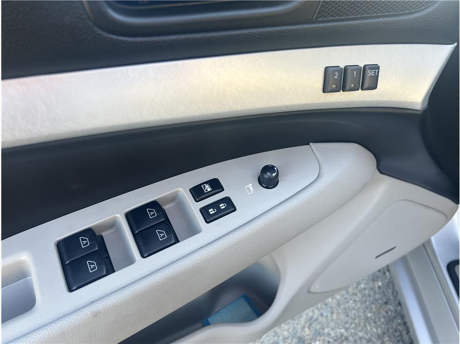 used 2009 INFINITI G37 car, priced at $11,995
