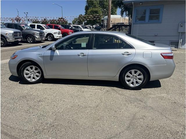 used 2007 Toyota Camry Hybrid car, priced at $13,995