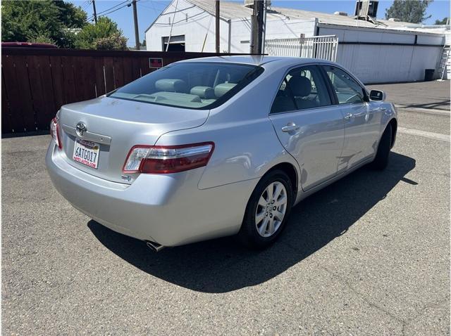 used 2007 Toyota Camry Hybrid car, priced at $13,995