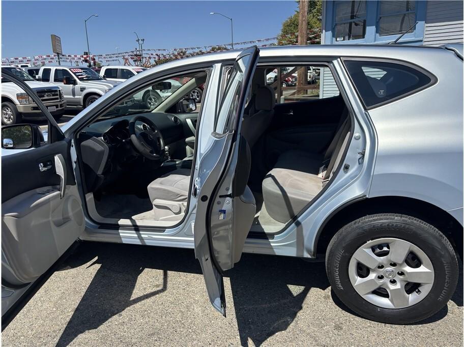 used 2014 Nissan Rogue Select car, priced at $6,995