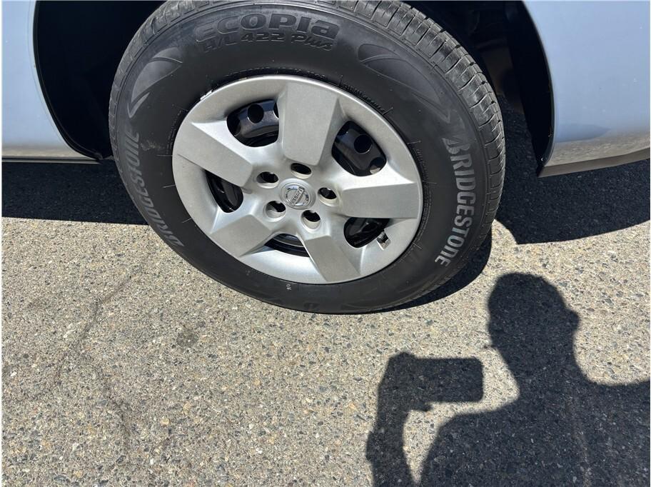 used 2014 Nissan Rogue Select car, priced at $6,995