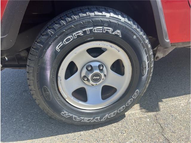 used 1994 Jeep Wrangler car, priced at $11,995