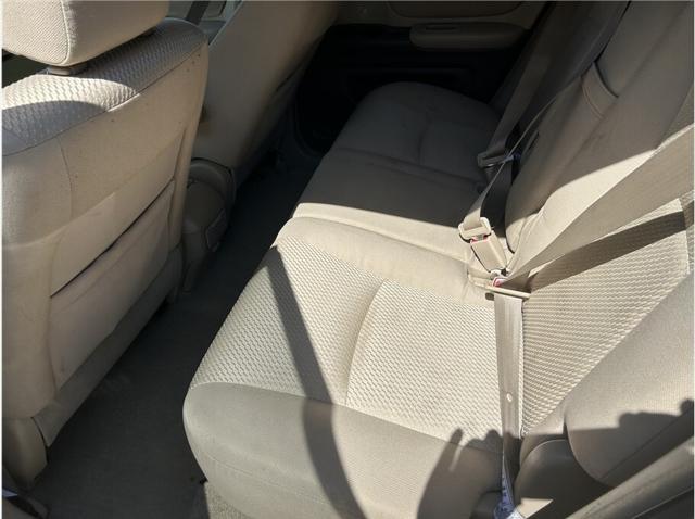 used 2006 Toyota Highlander car, priced at $8,995